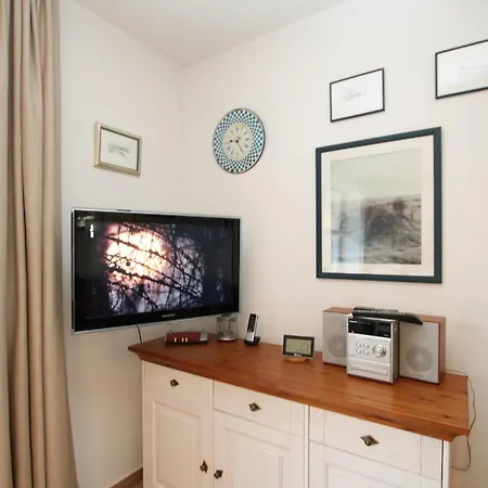 Appartement Gmelinstra_e 28a_ Whg_ 42_ Feriend *